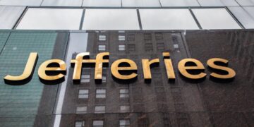 Σύμφωνα με αναλυτές του Jefferies, η φούσκα της τεχνητής νοημοσύνης αναμένεται να συνεχίσει να επεκτείνεται προτού τελικά βιώσει μια περίοδο αποπληθωρισμού.