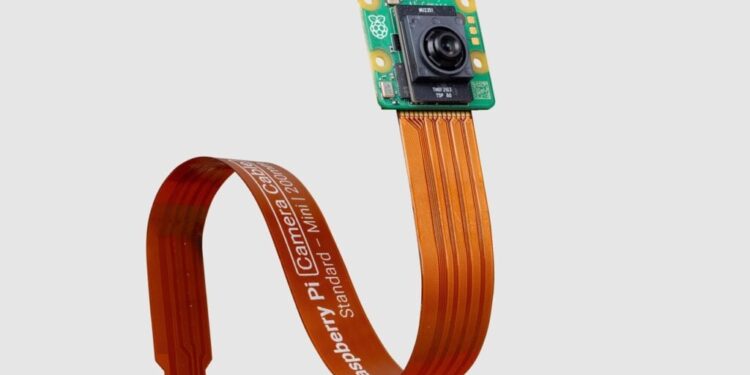 Το Raspberry Pi, η εταιρεία που πουλάει μικροσκοπικούς, φθηνούς υπολογιστές μιας πλακέτας, κυκλοφορεί ένα πρόσθετο που πρόκειται να ανοίξει πολλές περιπτώσεις χρήσης - και ναι, επειδή βρισκόμαστε στο 2024, υπάρχει και η οπτική γωνία της τεχνητής νοημοσύνης. Ονομάζεται Raspberry Pi AI Camera, αυτός ο αισθητήρας εικόνας έρχεται με ενσωματωμένη επεξεργασία AI και θα κοστίζει 70 δολάρια.