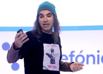 Η Wayra θα φέρει στις επιλεγμένες Startup την εμπειρία της σε όλους τους τομείς που έχει συσσωρευτεί σε περισσότερα από δέκα χρόνια ύπαρξης, παρέχοντας τεχνική υποστήριξη και υποστήριξη υποδομής, πρόσβαση στην κοινότητα Wayra, παγκόσμια πρόσβαση, αλλά ακόμη και το οικοσύστημα καινοτομίας ολόκληρου του ομίλου Telefónica.