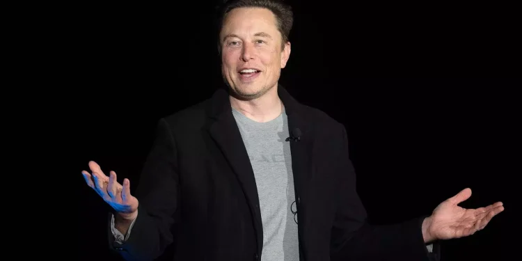 Οι δικηγόροι του δισεκατομμυριούχου της τεχνολογίας Elon Musk κατέθεσαν προσωρινή διαταγή κατά της OpenAI, αρκετών από τους συνιδρυτές της και του επενδυτή και στενού συνεργάτη της, της Microsoft, για να εμποδίσουν την OpenAI και άλλους κατονομαζόμενους κατηγορούμενους να συμμετάσχουν σε αυτό που ο δικηγόρος του Musk ισχυρίζεται ότι είναι αντιανταγωνιστική συμπεριφορά.