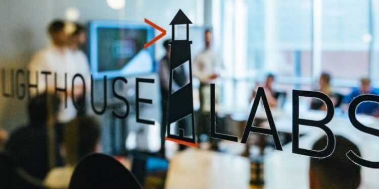 Η εκπαίδευση AI δελεάζει την Uvaro να αγοράσει τα Lighthouse Labs του Βανκούβερ Η συναλλαγή ενισχύει την ικανότητα και των δύο εταιρειών να παρέχουν εκπαίδευση που σχετίζεται με την τεχνολογία.