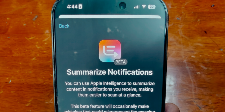 Η Apple διακόπτει τις περιλήψεις ειδοποιήσεων AI για ειδήσεις μετά τη δημιουργία ψευδών ειδοποιήσεων Η Apple διακόπτει τις περιλήψεις ειδοποιήσεων AI που διαδίδουν ψεύτικες ειδήσεις