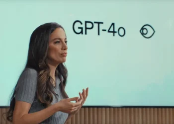 Η πρώην CTO του OpenAI Mira Murati ανακοίνωσε την έναρξη της Thinking Machines, μιας νέας εταιρείας έρευνας και παραγωγής προϊόντων τεχνητής νοημοσύνης. Με αποστολή τον εκδημοκρατισμό της πρόσβασης στην ΤΝ και τη δημιουργία συστημάτων που είναι τόσο προσαρμόσιμα όσο και ικανά να συνεργάζονται με τον άνθρωπο, η startup θέτει φιλόδοξους στόχους για να μεταμορφώσει τον τρόπο με τον οποίο η ΤΝ ενσωματώνεται στην καθημερινή ζωή και τη βιομηχανία. «Χτίζουμε ένα μέλλον όπου όλοι θα έχουν πρόσβαση στις γνώσεις και τα εργαλεία για να κάνουν την AI να λειτουργεί για τις μοναδικές ανάγκες και τους στόχους τους», εξηγεί η εταιρεία.