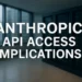 Η Anthropic απέκλεισε την OpenAI από την πρόσβαση στο API της, κατηγορώντας την για παραβίαση των όρων χρήσης μέσω χρήσης των εργαλείων του Claude για την ανάπτυξη του ανταγωνιστικού μοντέλου GPT-5. Παρ’ όλα αυτά, διευκρίνισε πως θα συνεχίσει να επιτρέπει την πρόσβαση για σκοπούς ασφάλειας και benchmarking, όχι όμως για ανταγωνιστική χρήση. Η OpenAI δεν αρνήθηκε τη χρήση αλλά τη χαρακτήρισε «βιομηχανικό πρότυπο». Η διαφορά μεταξύ των δύο εταιρειών εστιάζεται στον σκοπό της χρήσης των APIs.