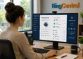Η RingCentral επεκτείνει το AI Receptionist, γνωστό ως AIR, προσθέτοντας διασυνδέσεις με Shopify, Calendly και WhatsApp. Το προϊόν μπορεί πλέον να απαντά σε ερωτήσεις για παραγγελίες, να προγραμματίζει ραντεβού και να διαχειρίζεται μηνύματα, βοηθώντας μικρές και μεσαίες επιχειρήσεις να αυτοματοποιήσουν βασικές εργασίες εξυπηρέτησης πελατών και υποδοχής.