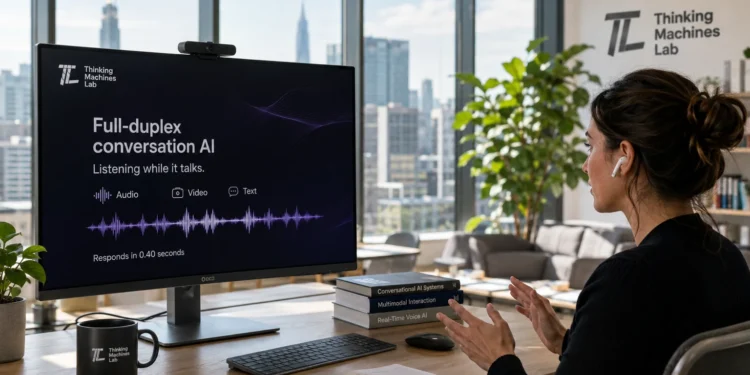 Το Thinking Machines Lab της Mira Murati παρουσίασε ένα νέο full-duplex AI μοντέλο φωνητικής αλληλεπίδρασης, το TML-Interaction-Small, που μπορεί να συνεχίζει να ακούει ενώ απαντά. Το σύστημα στοχεύει σε πιο φυσικές συνομιλίες σε πραγματικό χρόνο, με ταχύτερη απόκριση, χειρισμό διακοπών και εναλλαγή ανάμεσα σε ήχο, βίντεο και κείμενο.