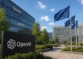 Η OpenAI παρουσιάζει πώς ευθυγραμμίζει τις πρακτικές ασφάλειας και διαφάνειας με τον Κώδικα GPAI του EU AI Act, επεκτείνοντας τις πρωτοβουλίες της στην πιστοποίηση AI περιεχομένου και την κυβερνοασφάλεια.