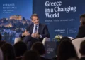 Η Τεχνητή Νοημοσύνη εξελίσσεται με τέτοια ταχύτητα, ώστε κυβερνήσεις και κοινωνίες δυσκολεύονται να ακολουθήσουν. Αυτό ήταν ένα από τα βασικά μηνύματα του Κυριάκου Μητσοτάκη κατά την επίσκεψή του στο Σαν Φρανσίσκο, όπου συναντήθηκε με εκπροσώπους της τεχνολογικής και επενδυτικής κοινότητας.